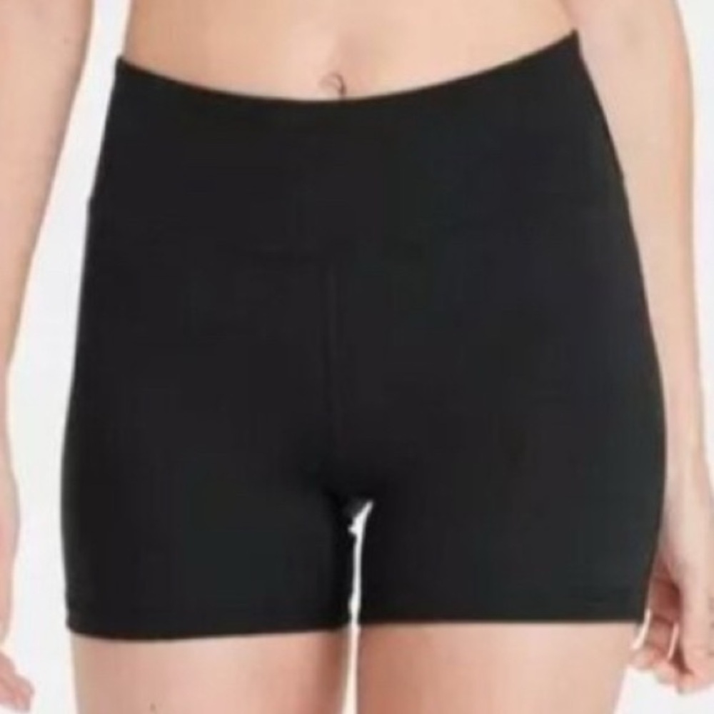 NWT All In Motion Brushed Sculpt Black Active Shorts- Size XS